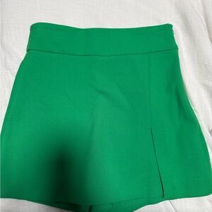 Zara Vibrant Green Women's Skorts